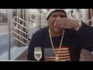 Video: Meyhem Lauren - Flexxin